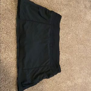 Lululemon tennis skirt size 6 black